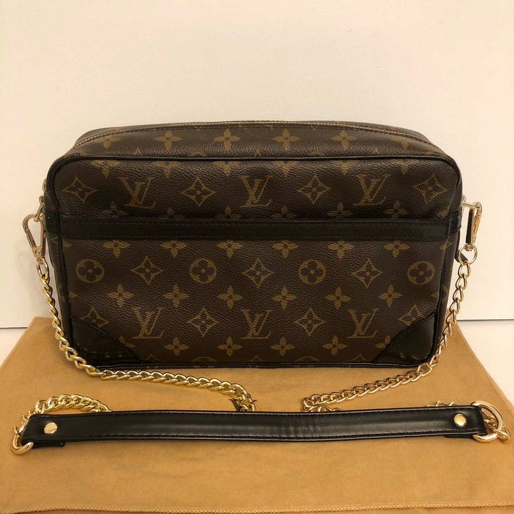 Authentic Louis Vuitton Compeigne 28
